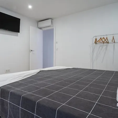- Spacious Sanctuary In The Heart Of Valencia! - * Valencia